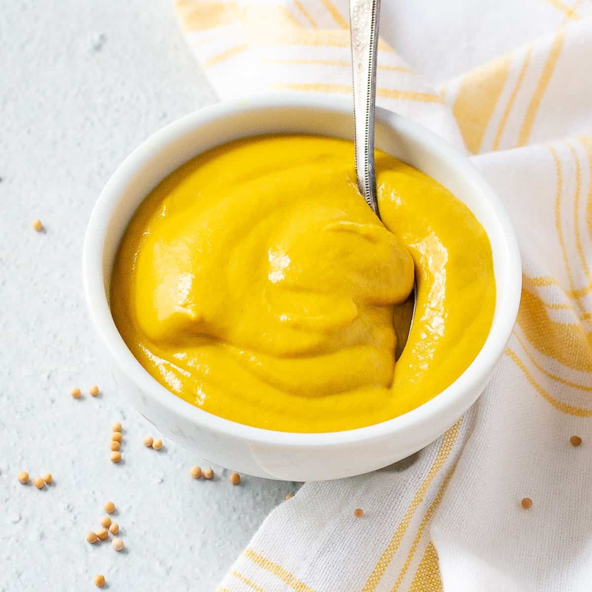 An image of a pot of mustard.