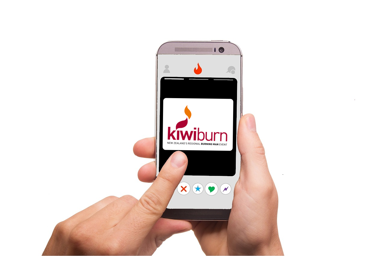 An image of a phone showing Kiwiburn on Tinder