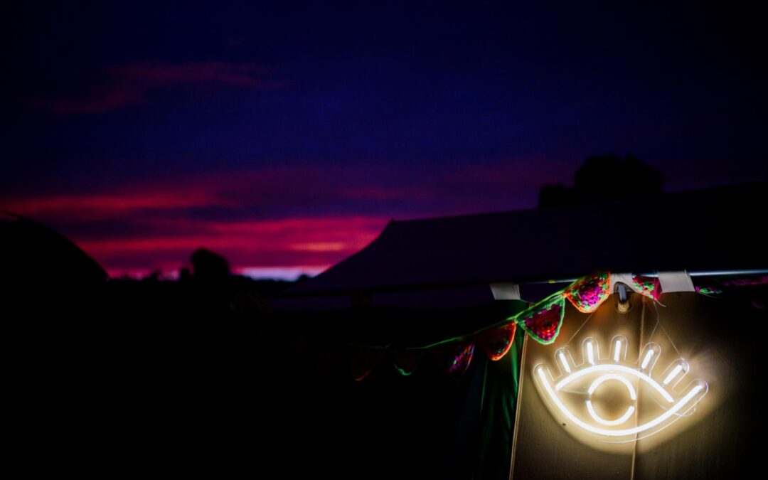 Attention, Rogue Artists!