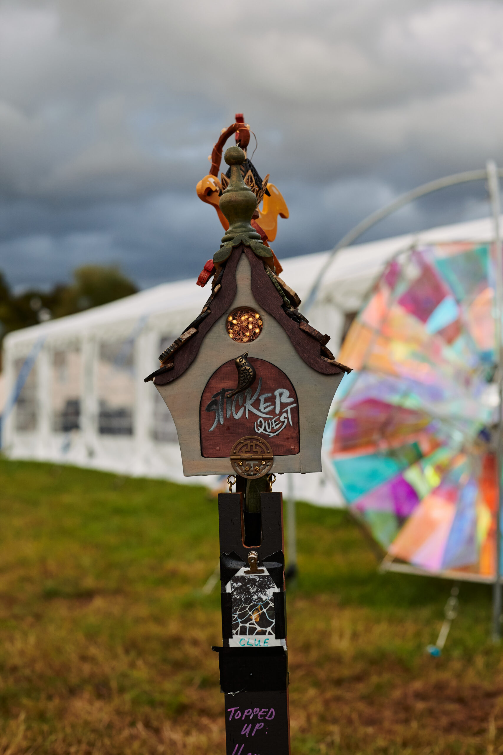 An image of the sticker quest box.